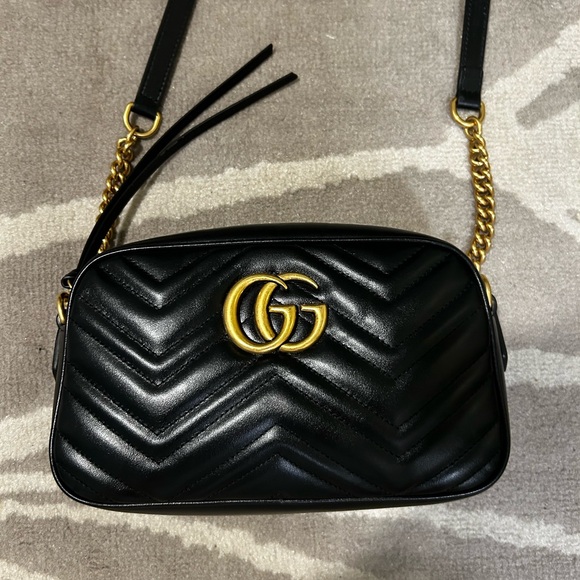 Gucci Marmont Small - Picture 1 of 5